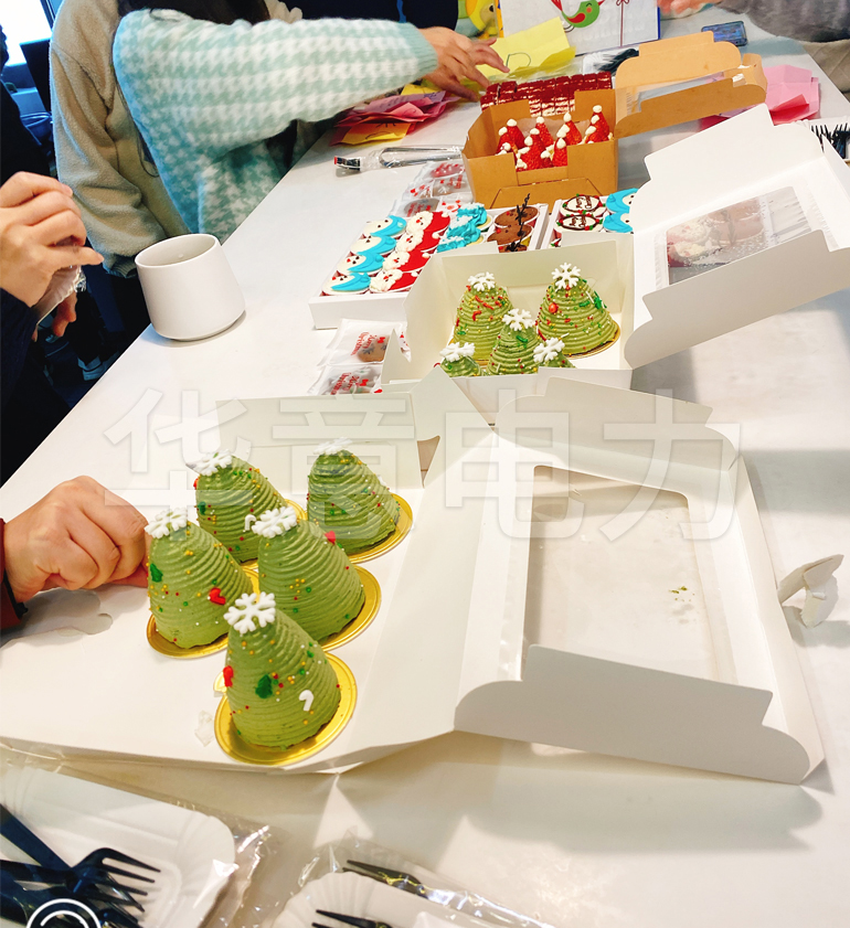 圣誕節(jié)，唯有溫暖不負(fù)卿 | 祝大家圣誕節(jié)快樂！.jpg